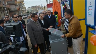 وزير التنمية المحلية ومحافظ الغربية يتفقدان مشروعات حياة كريمة في نهطاي