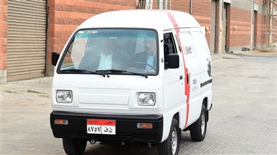 رئيس الوزراء يتفقَّد شركة 