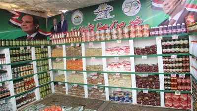 الزراعة: نشر 427 منفذا ثابتا ومتحركا بالقاهرة والمحافظات لبيع السلع بأسعار مخفضة