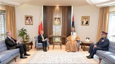 البحرين.. وزير الداخلية يستقبل الرئيس التنفيذي للمعهد الدولي للدراسات الاستراتيجية 