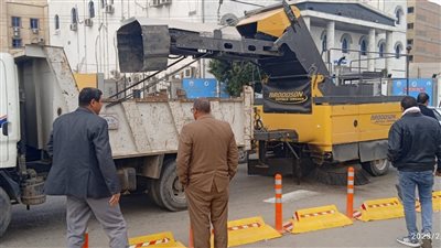 تنفيذ حملات للنظافة والتجميل ورصف شارع بورسعيد بمدينة المنيا