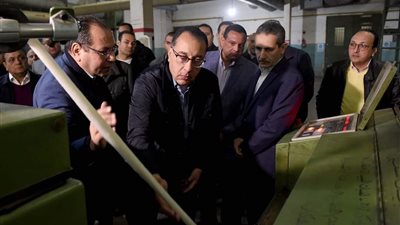 رئيس الوزراء يتفقد مصانع الغزل والنسيج الجديدة بالمحلة