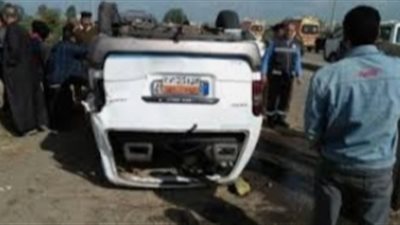 إصابة 5 أشخاص في انقلاب ميكروباص بالمنطقة الصناعية بأكتوبر 