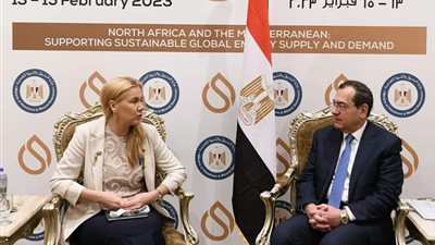 كواليس تعاون مصر والاتحاد الأوروبي وإسرائيل لتأمين احتياجات أوروبا من الغاز الطبيعي