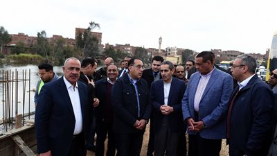 رئيس الوزراء يختتم زيارته للمحلة الكبرى بتفقد أعمال تطوير الكورنيش 