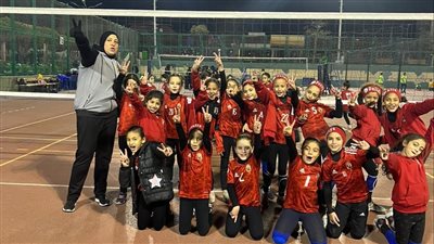 فتيات الأهلي 2015 يفزن على الطيران في دوري براعم كرة الطائرة 