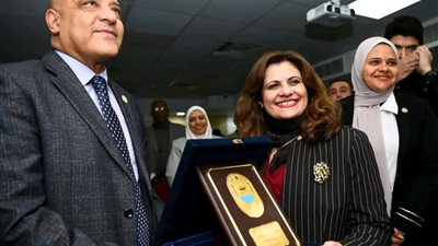 وزيرة الهجرة تستهل زيارتها لأسوان بتفقد توسعات مبادرة 