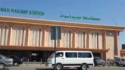 نهاية بشعة لـ«مسن» داخل محطة قطارات أسوان.. اعرف القصة 