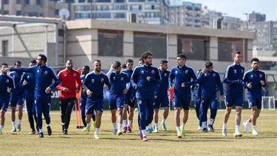 الأهلي يختتم تدريباته قبل السفر للسودان