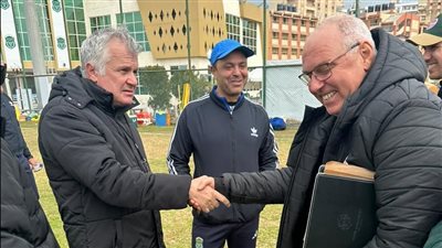 رئيس بعثة منتخب تونس يعاين ملعب الاتحاد السكندري.. ويزور استاد الإسكندرية