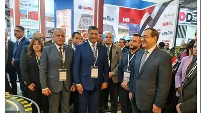 تدشين مركز لتدريب الهليكوبتر بين الأكاديمية المصرية لعلوم الطيران وشركة خدمات البترول الجوية