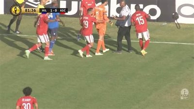 محمود الخطيب يخصم 200 ألف جنيه من مستحقات الشناوي 