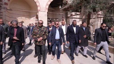 بالصور.. افتتاح مسار سياحي جديد لزائري آثار منطقة الدرب الأحمر بعد تجهيزه