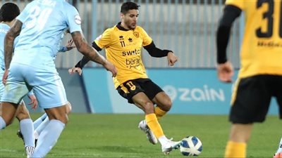 التعدي علي حكم لقاء السمالية والقادسية في دوري زين للمحترفين 