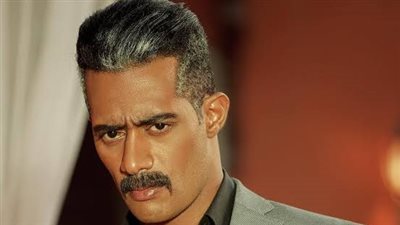 محمد رمضان يروج لـ«العمدة» بصورة جديدة من الكواليس