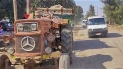 مصرع طفل دهسا تحت عجلات جرار زراعي بقنا