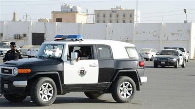 جريمة بشعة.. مقتل شخصين طعنًا على يد جزائري داخل فندق في مكة 