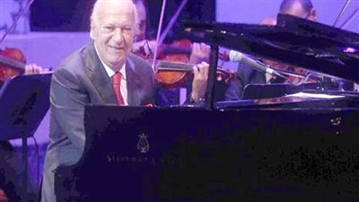 الموسيقار الكبير عمر خيرت يحيي حفلا بعد قليل في الأوبرا