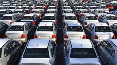 وزارة التجارة السعودية تسحب 201 شاحنة من ماركة شهيرة بسبب عيب خطير