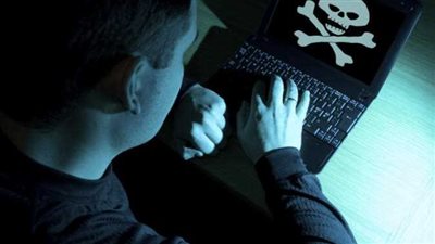 حقيقة اختراق الحساب الشخصي لمساعد وزير التعليم مدير مركز الإمتحانات 