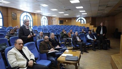 نائب محافظ المنيا يتابع نسب ومعدلات تنفيذ مشروعات حياة كريمة 