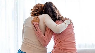 أزمة منتصف العمر عند النساء مؤشر على حالتها الصحية بالمستقبل