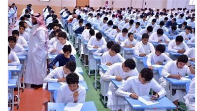 السعودية.. 5 ملايين طالب وطالبة يؤدون اختبارات نهاية الفصل الثاني 