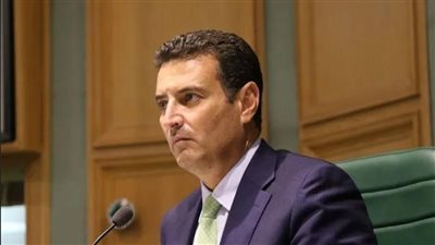 رئيس مجلس النواب الأردني يثير جدلا واسعا بـ 