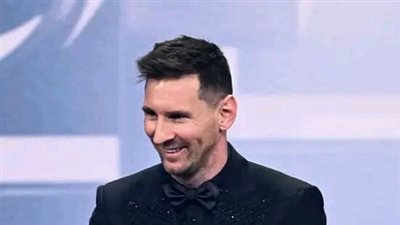 ميسي يحصل على لقب ذا بيست وتكريم بيليه وفيفا يعلن قائمة الأفضل 