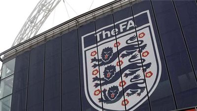 تغريم يونايتد وبالاس 55 ألف جنيه إسترليني بسبب اشتباك بين اللاعبين