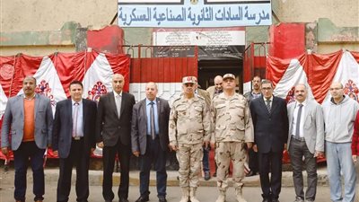 قائد قطاع محافظات القاهرة الكبرى لمدارس التأسيس العسكرى يتفقد المدارس الفنية العسكرية 