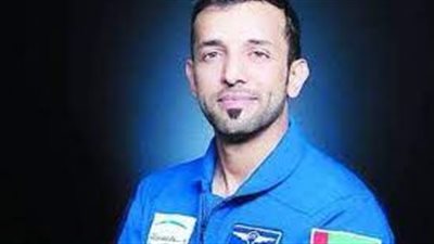 رائد الفضاء الإماراتي سلطان النيادي يجري أول اتصال من المحطة الدولية