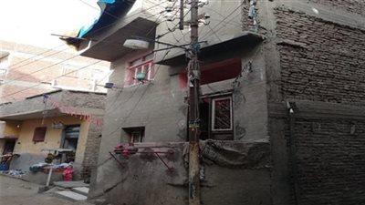 يورط نفسه في «جريمة بشعة» داخل منزله بأسوان.. والسبب صادم جدًا