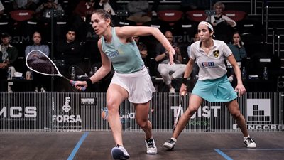 جوهر تتخطى عقبة كينج وتتأهل لنهائي بطولة بلاك بول الدولية للاسكواش