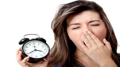 خبير يحذر: غفوة المنبه خطر داهم على الصحة