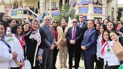 وزيرا التعليم والشباب يتابعان تنفيذ 