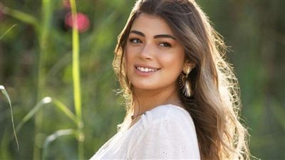 ليلى أحمد زاهر تكشف عن موقف والدها من عملها مع غادة عبد الرازق 