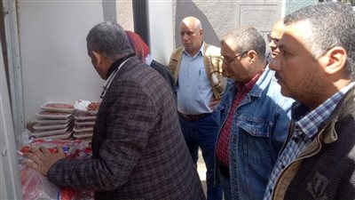 ضبط سيارة تبيع لحوم فاسدة فى المنزلة بالدقهلية