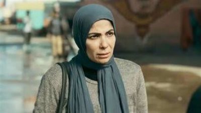 منى زكي مع طفليها على البوستر الرسمي لـ«تحت الوصاية» (صورة)