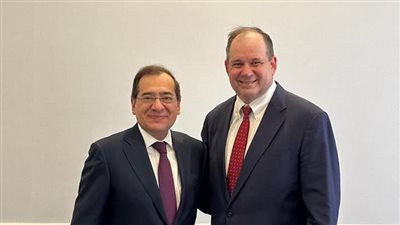 اجتماعات وزير البترول مع رؤساء الشركات العالمية بمنتدى سيراويك الدولي للطاقة 