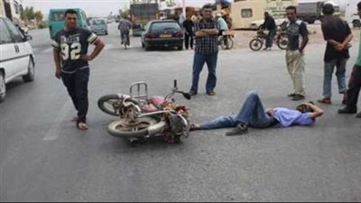 مصرع شخص في حادث تصادم دراجتين بخاريتين بالفيوم 