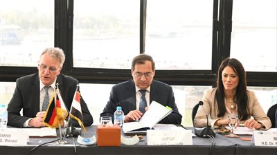 وزير البترول يشارك في اجتماع اللجنة التنظيمية العليا للتعاون مع ألمانيا 