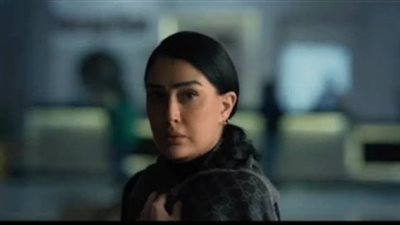 شقيقة فنانة «شهيرة جدًا» تتهم غادة عبد الرازق بسرقة فكرتها في «تلت التلاتة»