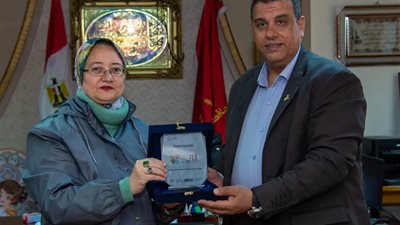 تكريم المشاركين في مشروع دعم وتطوير اللغة الفرنسية بالمدارس