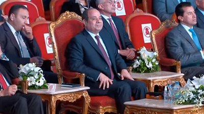 الرئيس السيسي: مشروعات التوسع الزراعي تقلل حجم الطلب وفاتورة الاستيراد