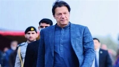 عمران خان يشعل باكستان.. والقضاء يتدخل
