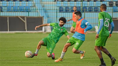 محاضرات فنية وتحفيز للاعبي غزل المحلة قبل مواجهة الدورايش بدور 16لكأس الرابطة 