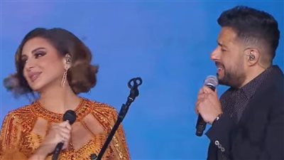 محمد حماقي يغني «بين البينين» مع أنغام في «ليلة صوت مصر» بالسعودية