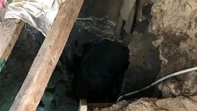 الأرض انشقت وبلعتهم.. قرية كاملة تخرج للبحث عن 3 مفقودين بأسوان 