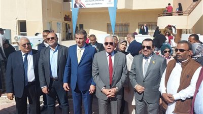 البنك الزراعي المصري يسهم في تجهيز 25 عروسة وتوزيع سلع غذائية للأسر الأكثر احتياجًا بجنوب سيناء